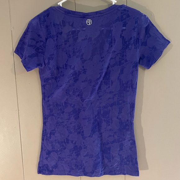 Purple Zumba Tee - shirt sleeve - Picture 3 of 3